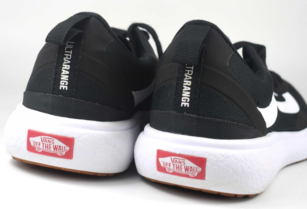 Jak nowe Buty Vans UltraRange EXO roz. 39
