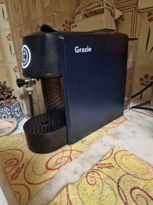 Máquina de Café Cápsulas Continente Grazie Azul escu