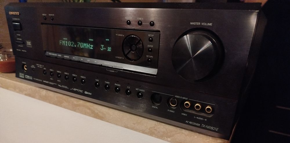 Amplituner Onkyo TX-NR801E
