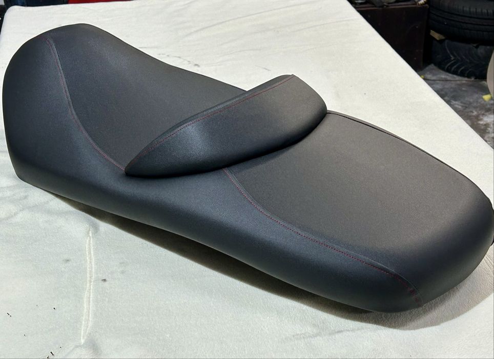 Banco SYM GTS  125/300 i Velho por Novo