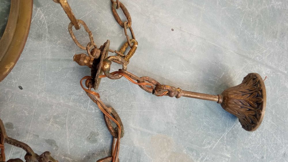 Candeeiro de teto em latão