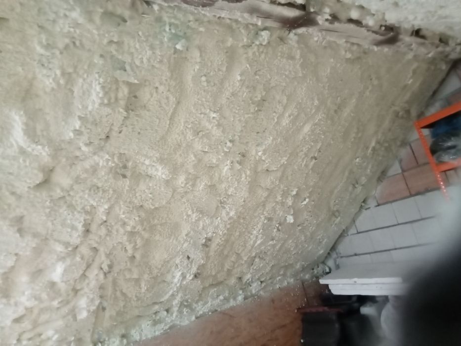 Ocieplenie pianą PUR, izolacje natryskowe