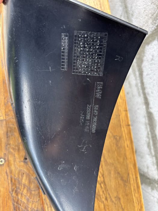 Накладка,молдинг порога задній лівий 51477025009 bmw e60/61