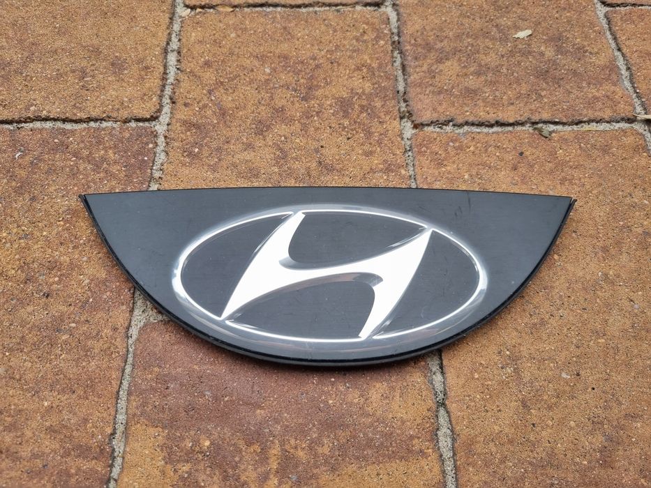 Tucson IV 4 20  znaczek emblemat tył oryginał logo
