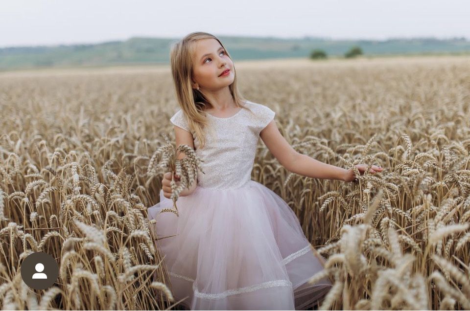 Ніжно рожева сукня, розове плаття