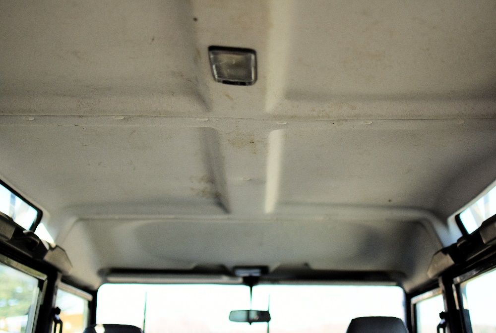 Podsufitka Land Rover Defender