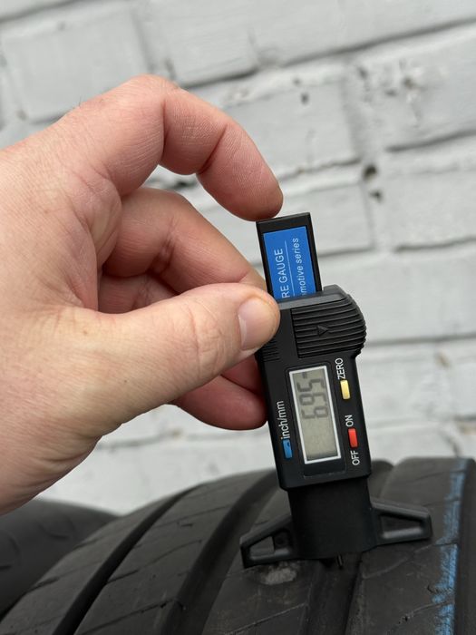 Топові шини‼️Goodyear Efficient grip2 105V 235/55 r19 7.2мм 2023рік