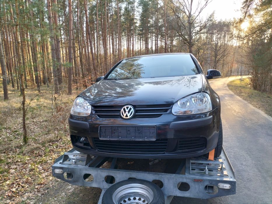 Części Golf 5 1.9TDI BXE L041 3drzwi