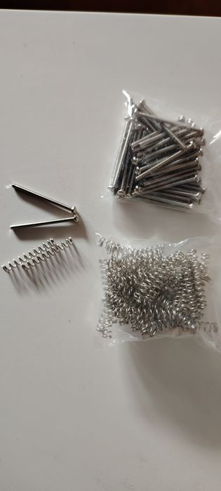 Parafusos e molas humbucker