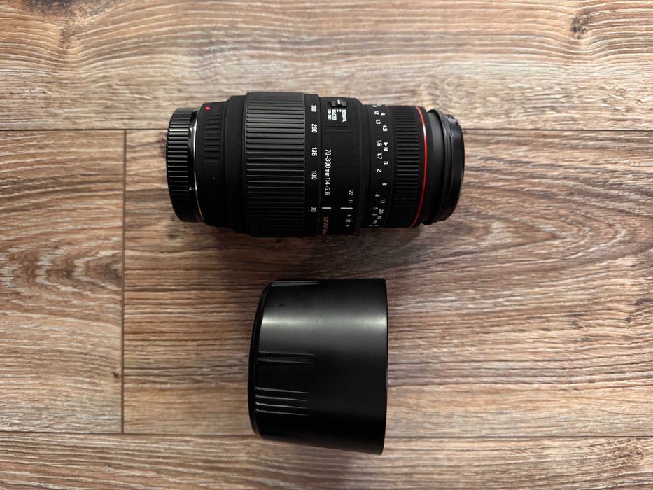 Sony Alpha 200 z obiektywem i akcesoriami [NIŻSZA CENA‼️‼️]