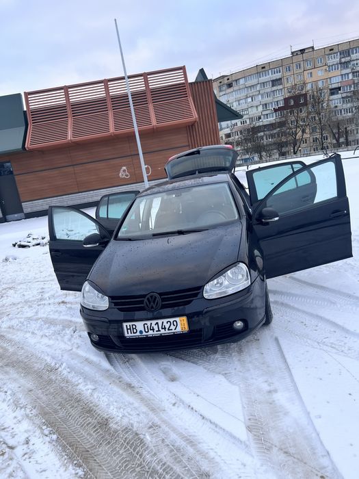 Volkswagen Golf пʼятого покоління