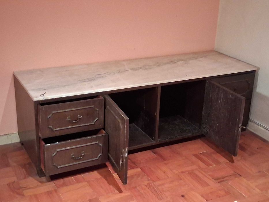 Armário/Aparador antigo