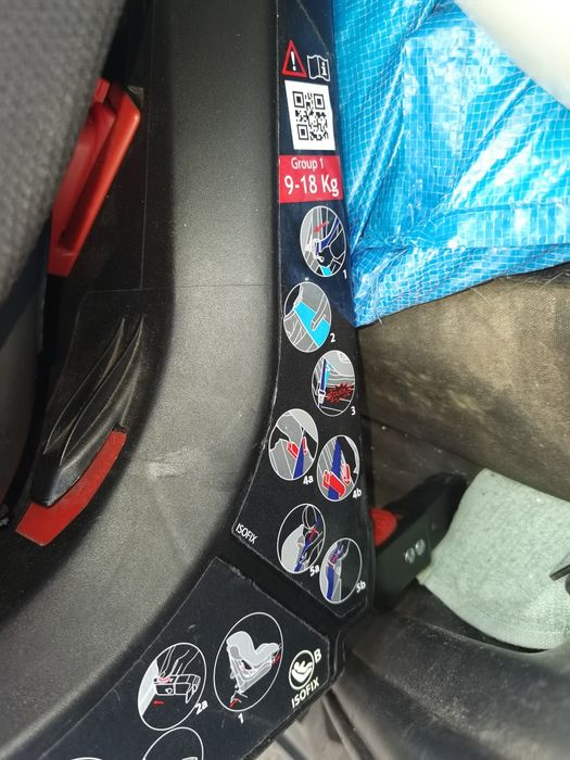 Cadeira criança Chico com isofix