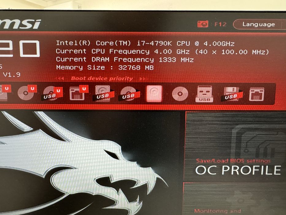 Компʼютер в робочому стані, без диску