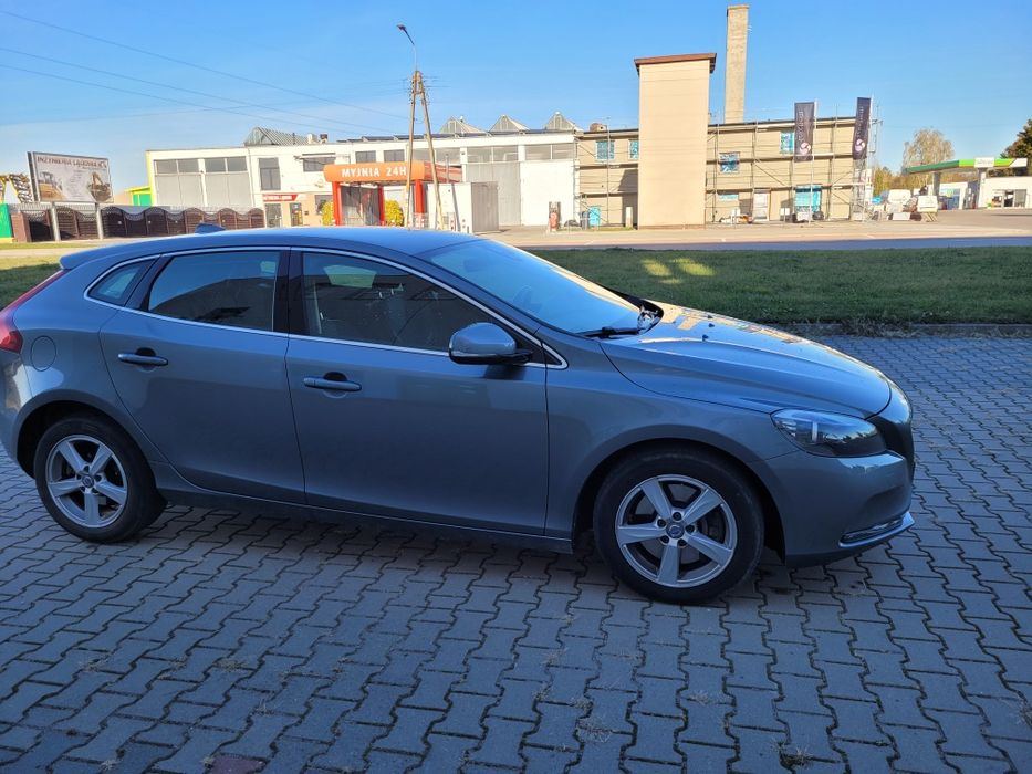 Volvo V40 2.0 D4