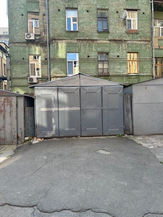 Продам гараж Киев