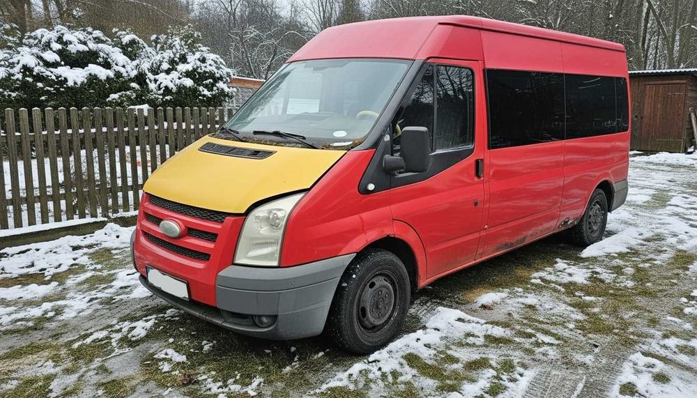Ford Transit 9-osobowy, 6 bieg, klima, 2.2 diesel