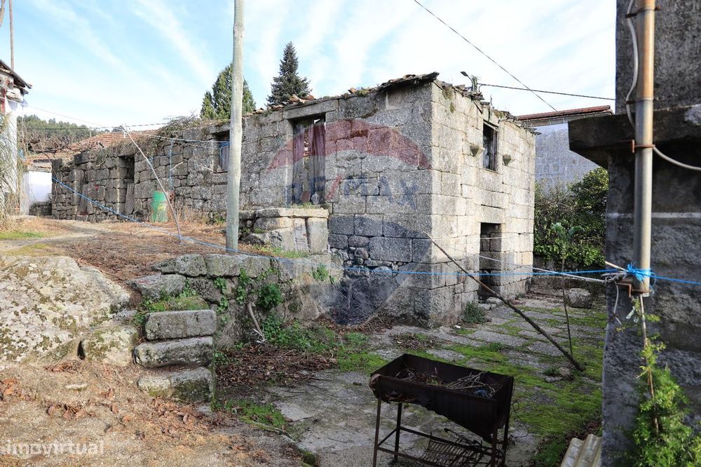 Moradia T3 para venda — Campelo E Ovil, Porto