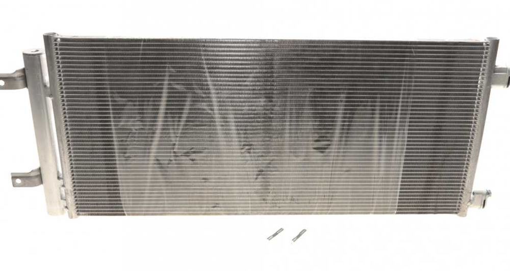 Радіатор кондиціонера Opel Astra Vectra Corsa Combo Vivaro MovanoZafir