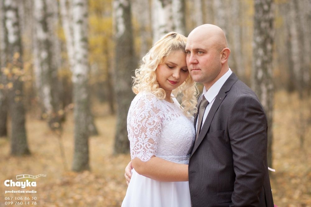 Фотограф відеограф весілля випускні альбоми,  хрестини родини