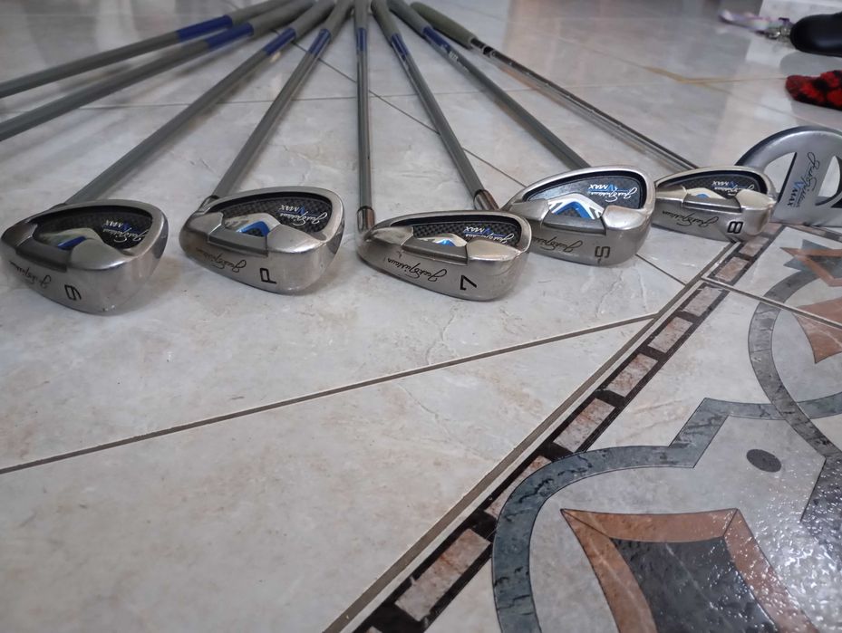 Paço de golfe e saco