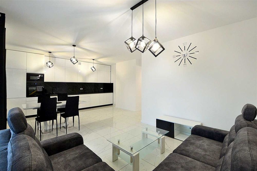 Bezczynszowy apartament z tarasem w Rogoźnej.