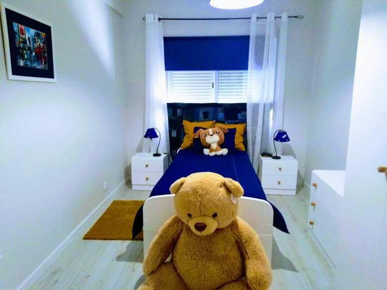 Mobília completa de quarto de solteiro