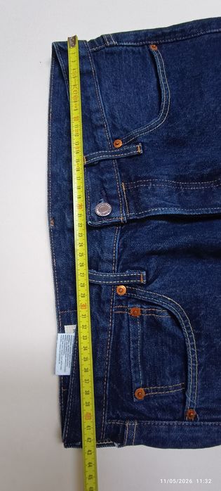 Levi's 501 W32L34