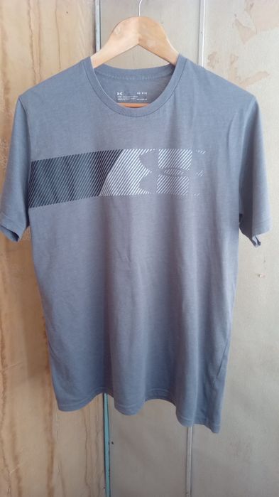 Under armour.  футболка  l