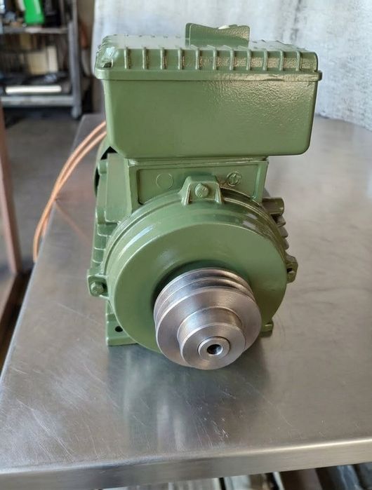 Motor Elétrico Monofásico com Polia – Ideal para Betoneira ou Oficina