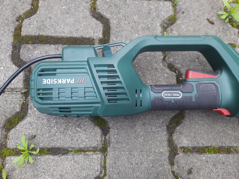 Nożyce elektryczne do przycinania żywopłotu lub tui