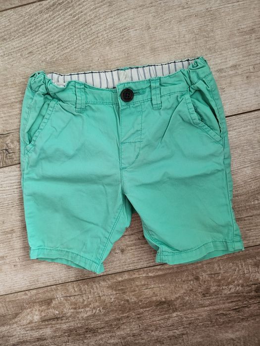 Miętowe krótkie spodenki H&M rozm.74
