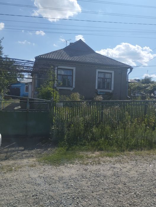 Продаж будинку ''