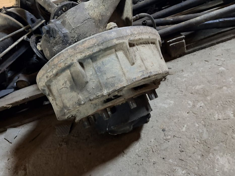Поворотний кулак урал 4320 375 правий полуосі заднього моста