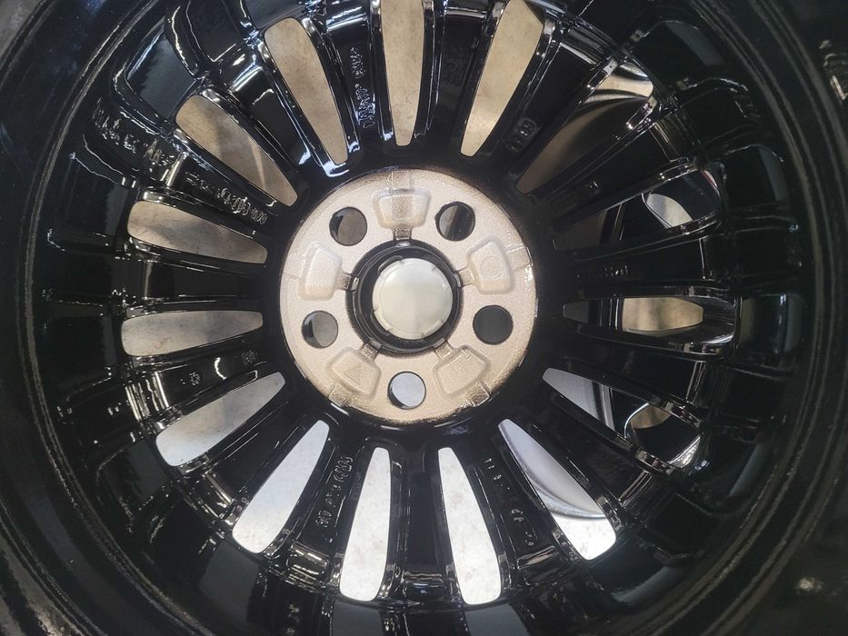 Felgi aluminiowe r 17 Ford komplet 5 x 108