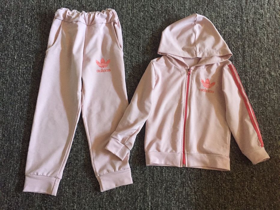 Школьный сарафан  и спорт костюм