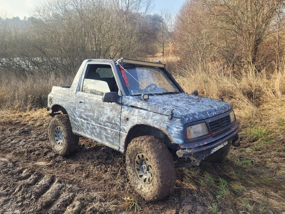 Suzuki Vitara Offroad 4x4 Lift 1.6 Benz.