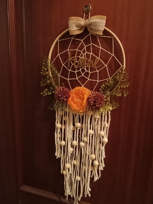 Decoração de parede ou porta em macramé