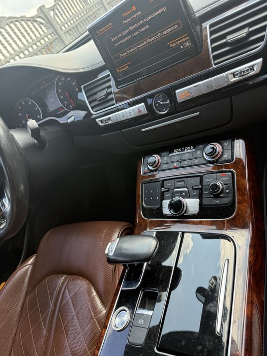 Пррдам Audi A8 Long