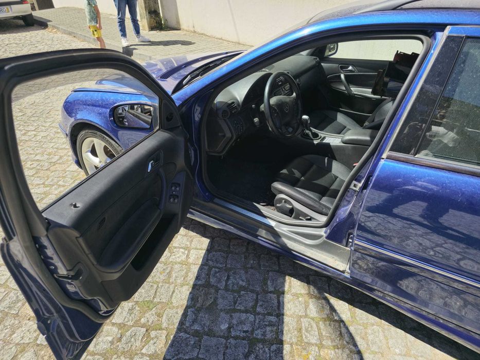 Mercedes C220 CDI Pack C30 AMG W203 para peças