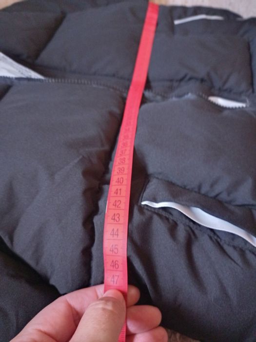 зимова куртка чорна