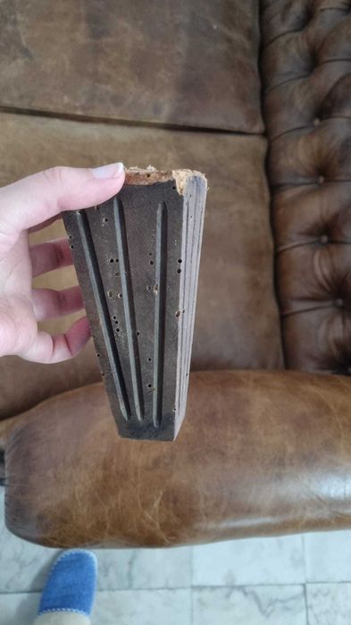 Sofá e duas poltronas para restauro