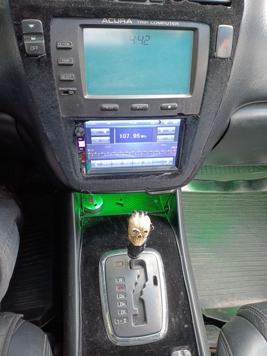 Продаж Acura MDX