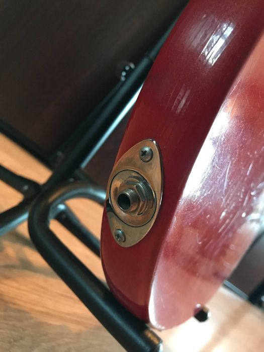 gitara basowa Defil Luna