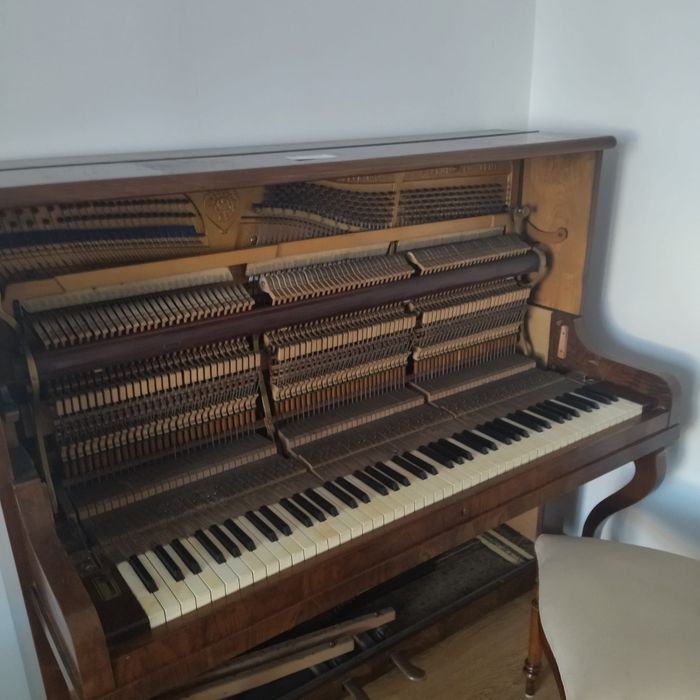 Pianino używane schulc