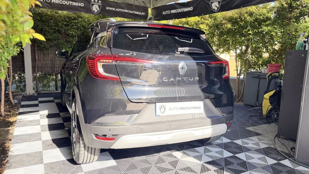 Renault Captur TCe Mild Hybrid 160 EDC TECHNO