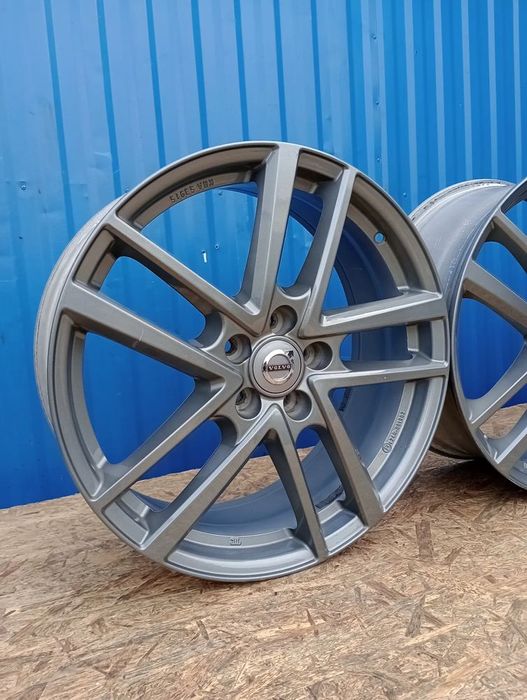 Felgi Aluminiowe VOLVO 5x108 R19 et50 c30 c40 ex30 s60 v40 xc40 XC60