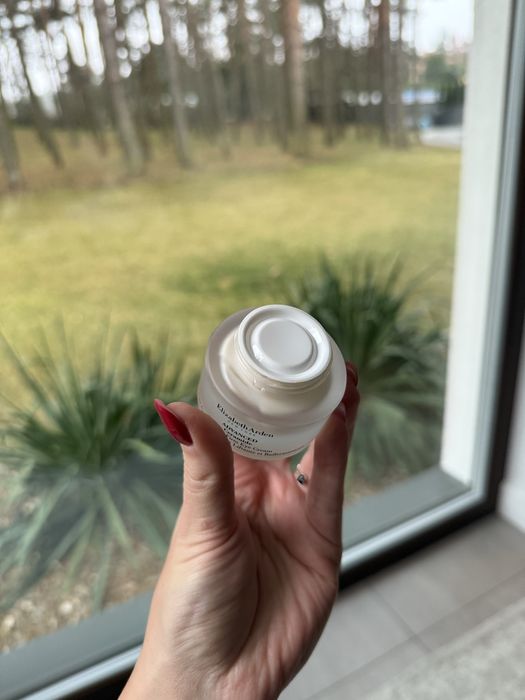 Krem pod oczy Elizabeth Arden Advanced Ceramide liftingujący