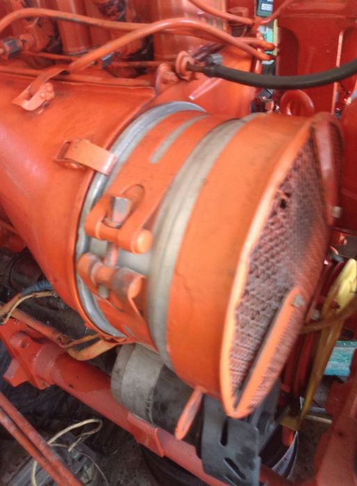 Продам трактор т-25 ( с кабиной )