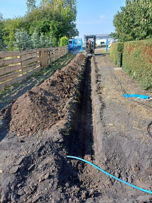 Usługi minikoparka koparką wykopy, roboty ziemne wynajem koparka z ope